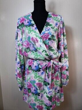 Wayf Loretta White Sequin Floral Print Long Sleeve Wrap